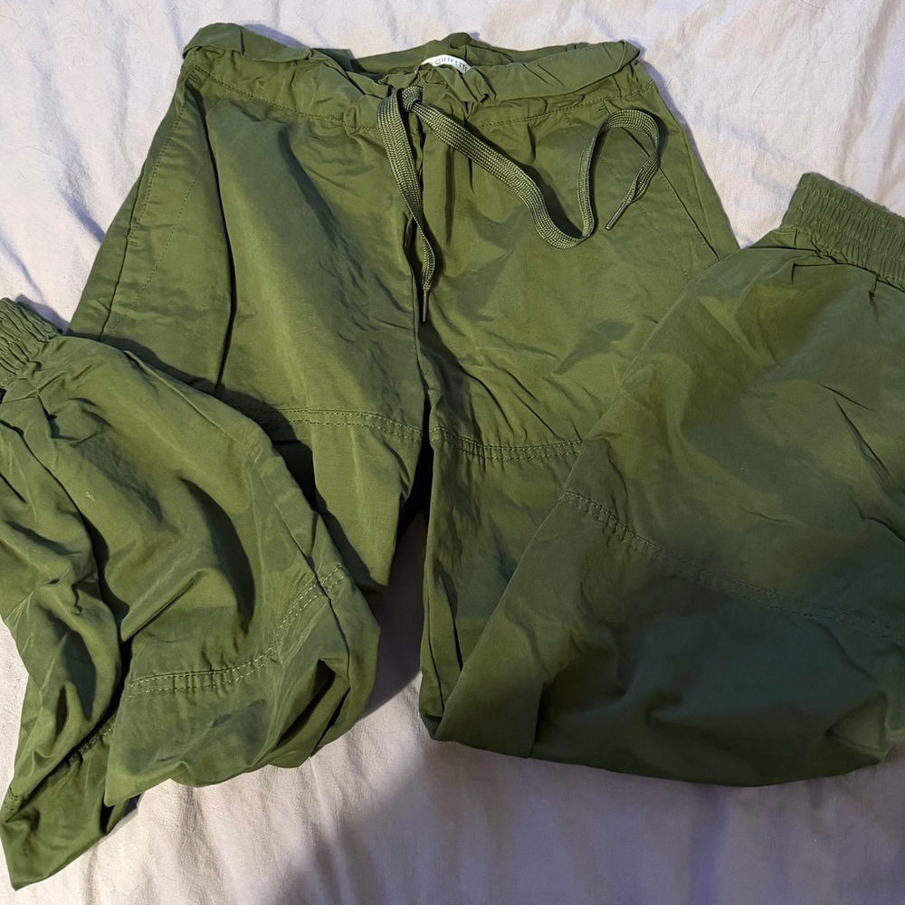Urban Outfitters Women’s Green Cargo Pants